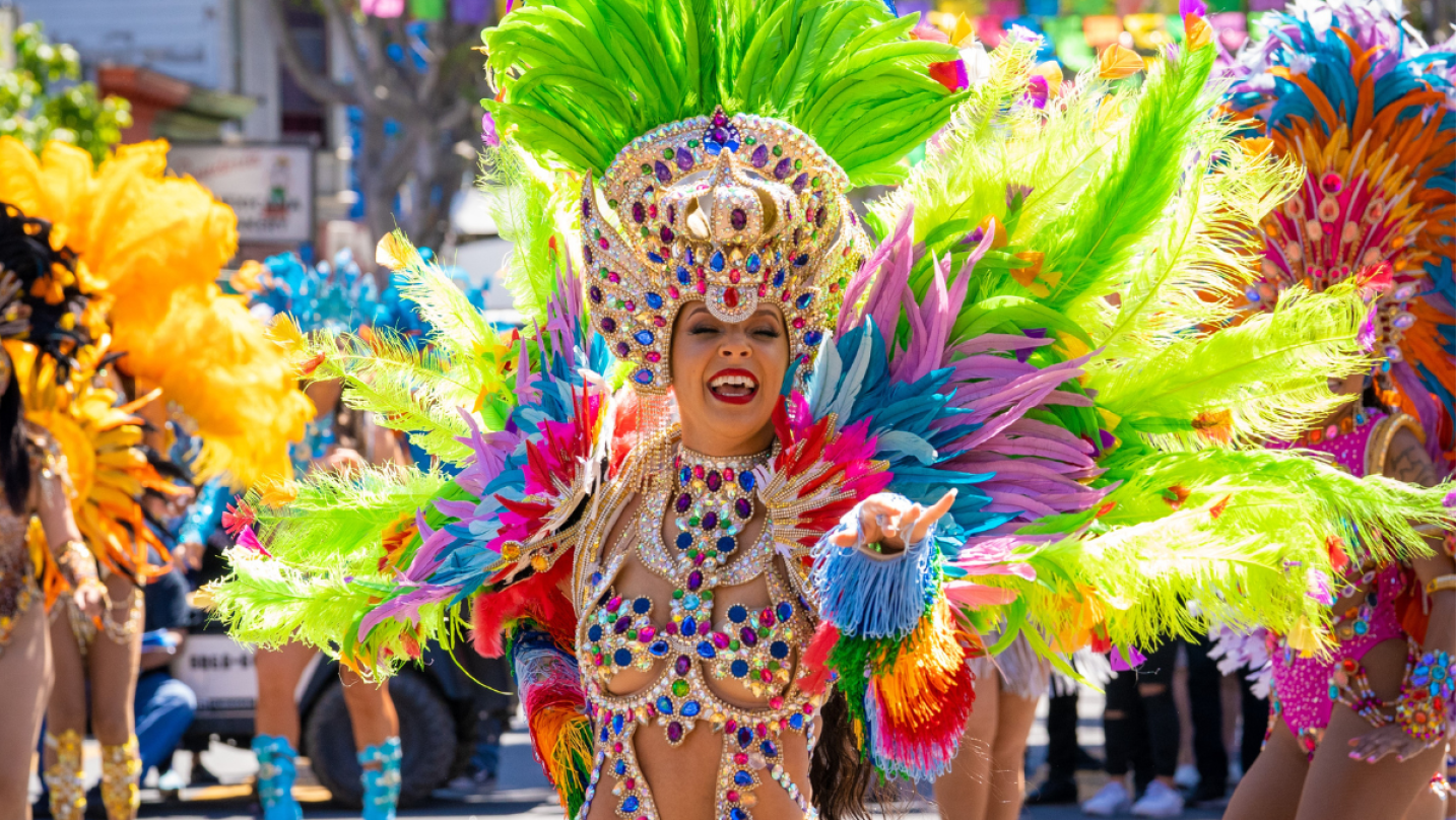Win grandstand seating at the Carnaval Grand Parade