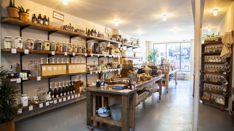 Find sustainable products, not plastic, at Oakland’s Re-Up Refill Shop ...