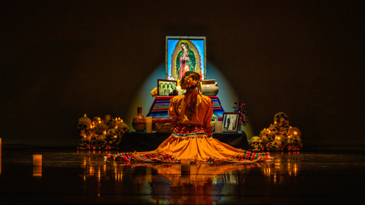 take BART to dia de los muertos celebrations