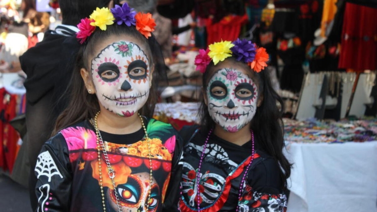 Head to Oakland for the Día de los Muertos celebration. Photo courtesy of Visit Oakland. 