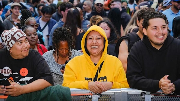 Smiling faces at Downtown First Thursdays