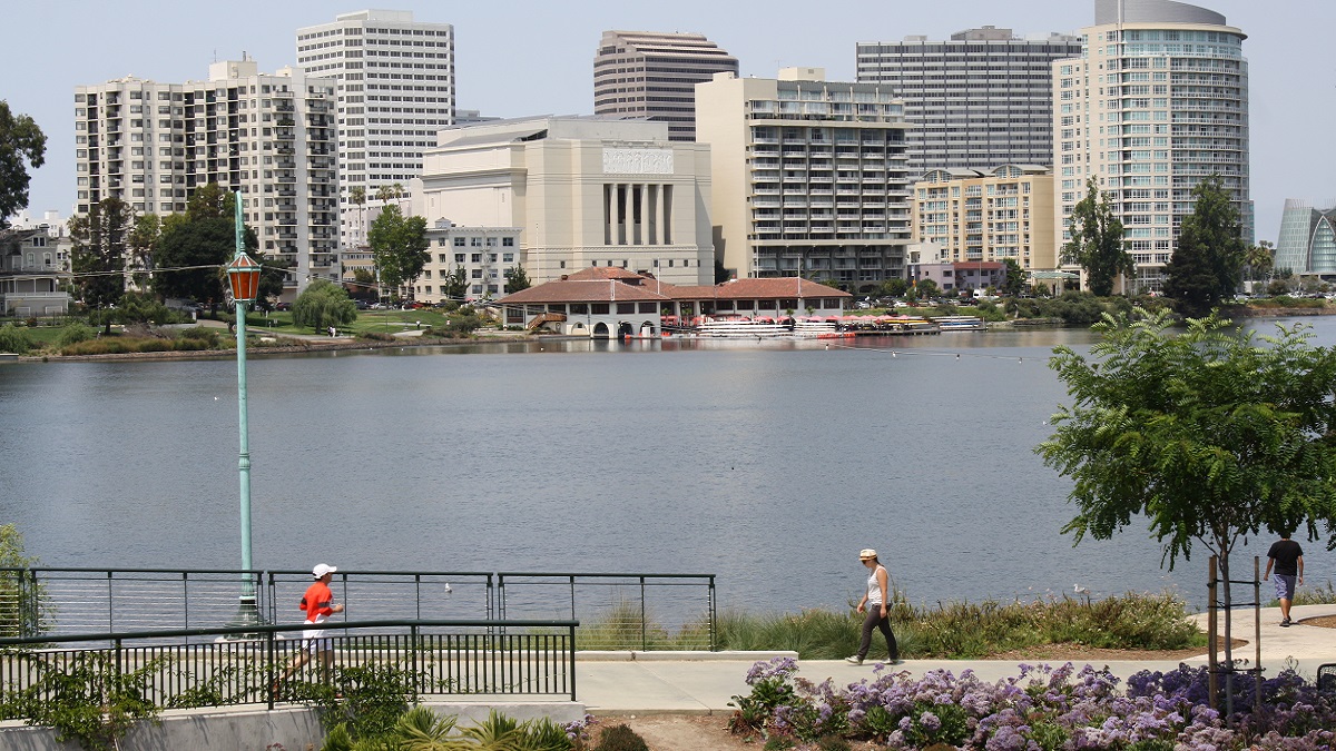 BARTable Walk: 19th Street Oakland to Lake Merritt