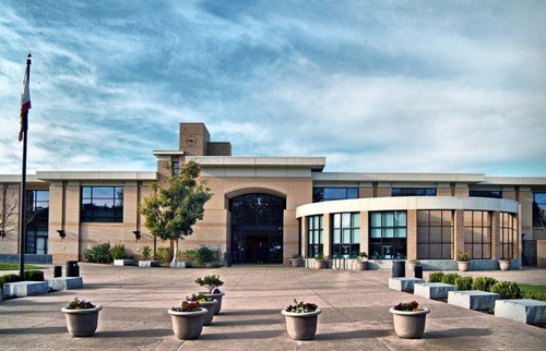 San Leandro Public Library