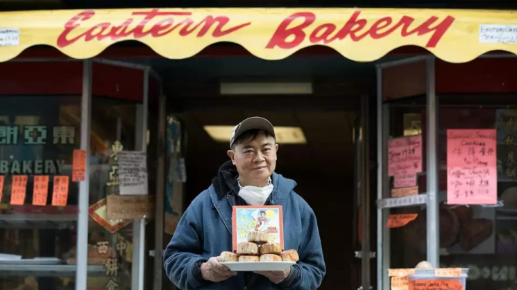 Eastern Bakery. Photo courtesy of Douglas Zimmerman, SFGate.