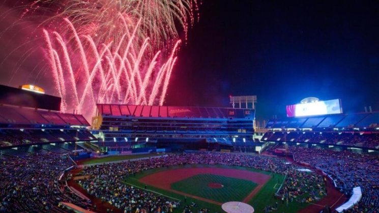 Fireworks at Oakland Coliseum. Photo courtesy of SF Funcheap.