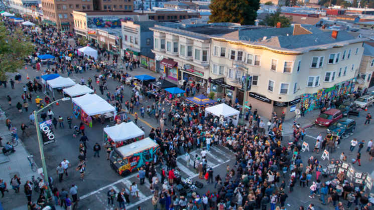 oakland first friday