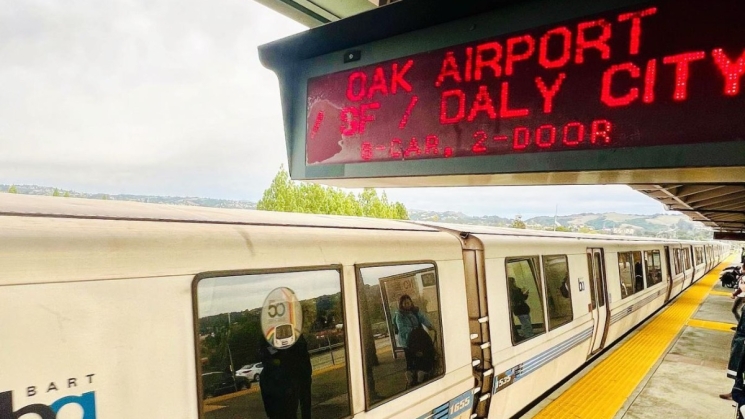 How to ride BART to the airport