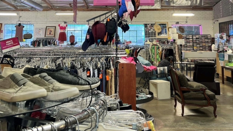 Shop 'til you drop at these vintage and consignment shops | BARTable
