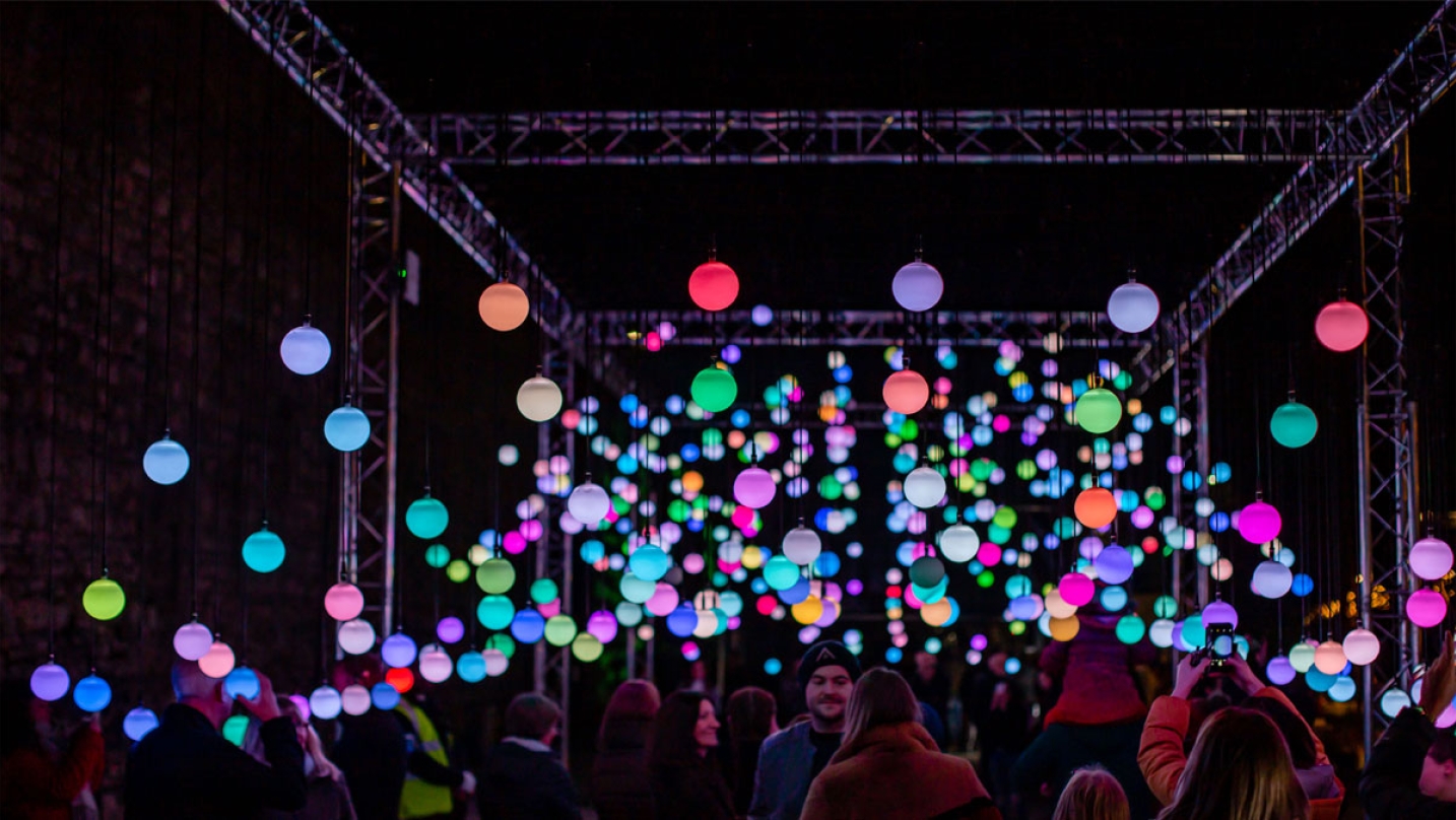 Win 4 tickets to the Exploratorium's holiday "Glow"