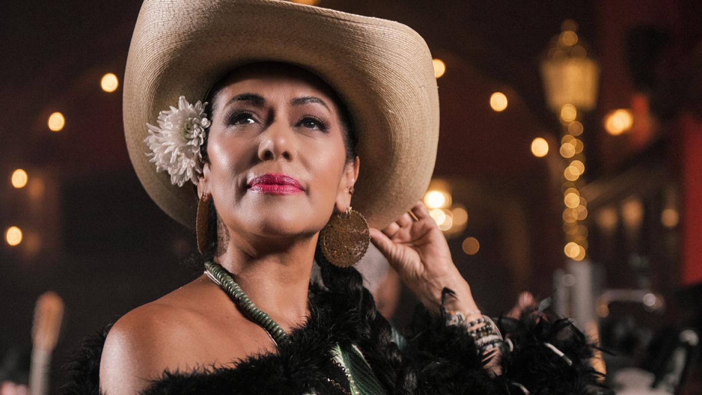 Win to see Lila Downs in a celebration of Dia de los Muertos