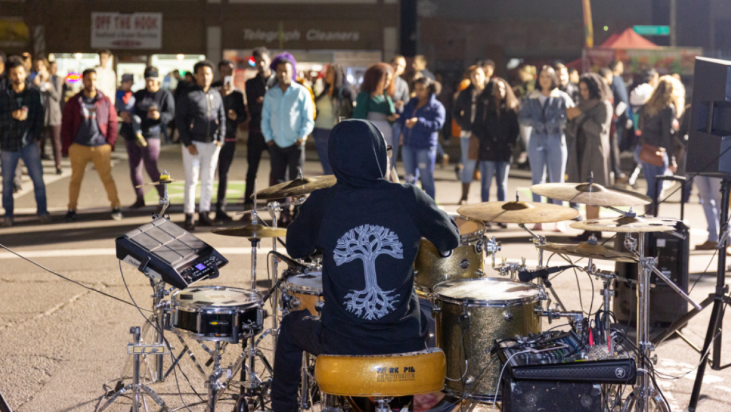 oakland first fridays