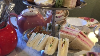 For cozy afternoon tea, head to Dartealing Lounge in San Francisco. Photo courtesy of Tripadvisor (pattyb519)