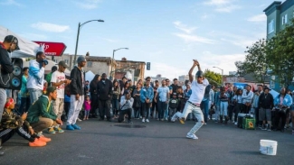 Immerse yourself in creative community at Oakland First Fridays. Photo courtesy of Visit Oakland.