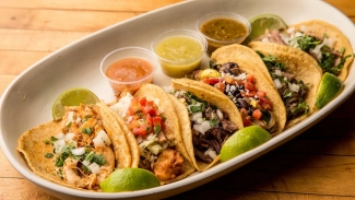 https://www.unodostacos.com/