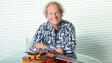 Enter to see guitar legend Lee Ritenour at SFJAZZ