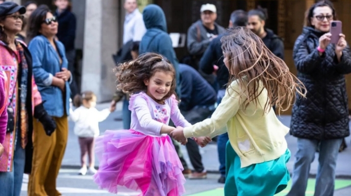 Find music and dancing near BART this weekend