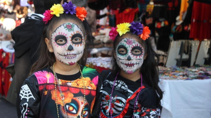 Head to Oakland for the Día de los Muertos celebration. Photo courtesy of Visit Oakland. 