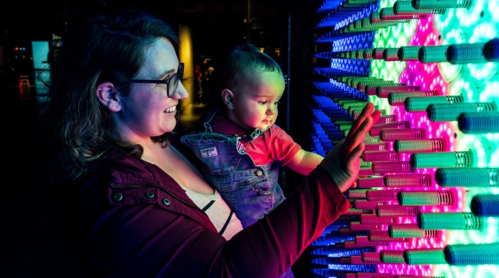 The Glow Exhibit at the Exploratorium is fun for the entire family. Photo courtesy of the Exploratorium. 