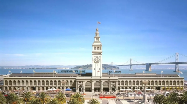 It's easy to spend the afternoon at the San Francisco Ferry Building. Photo courtesy of San Francisco Travel. 